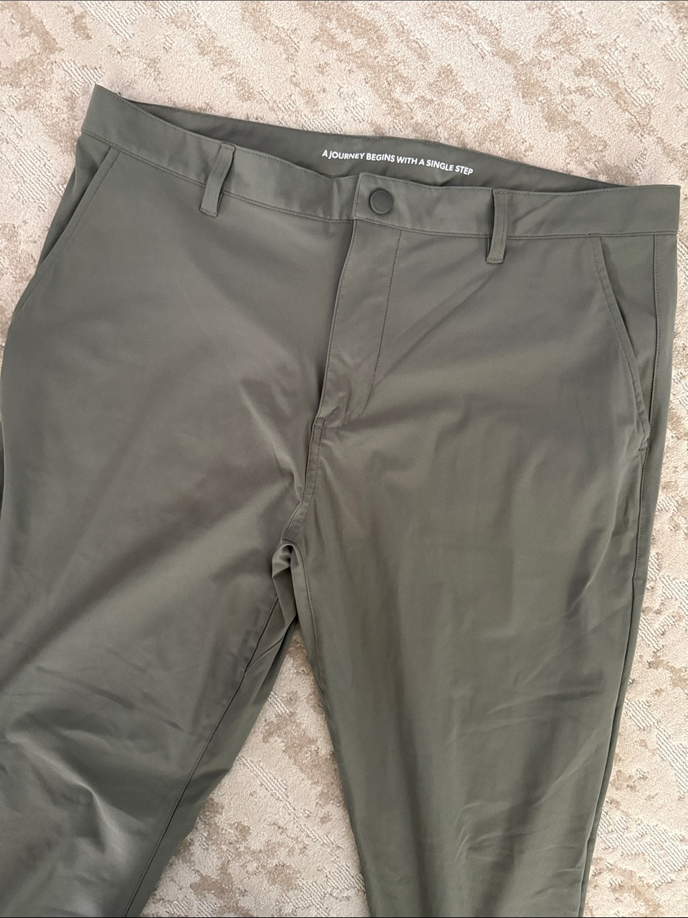 Rhône Commuter Slim 36/33 like new!